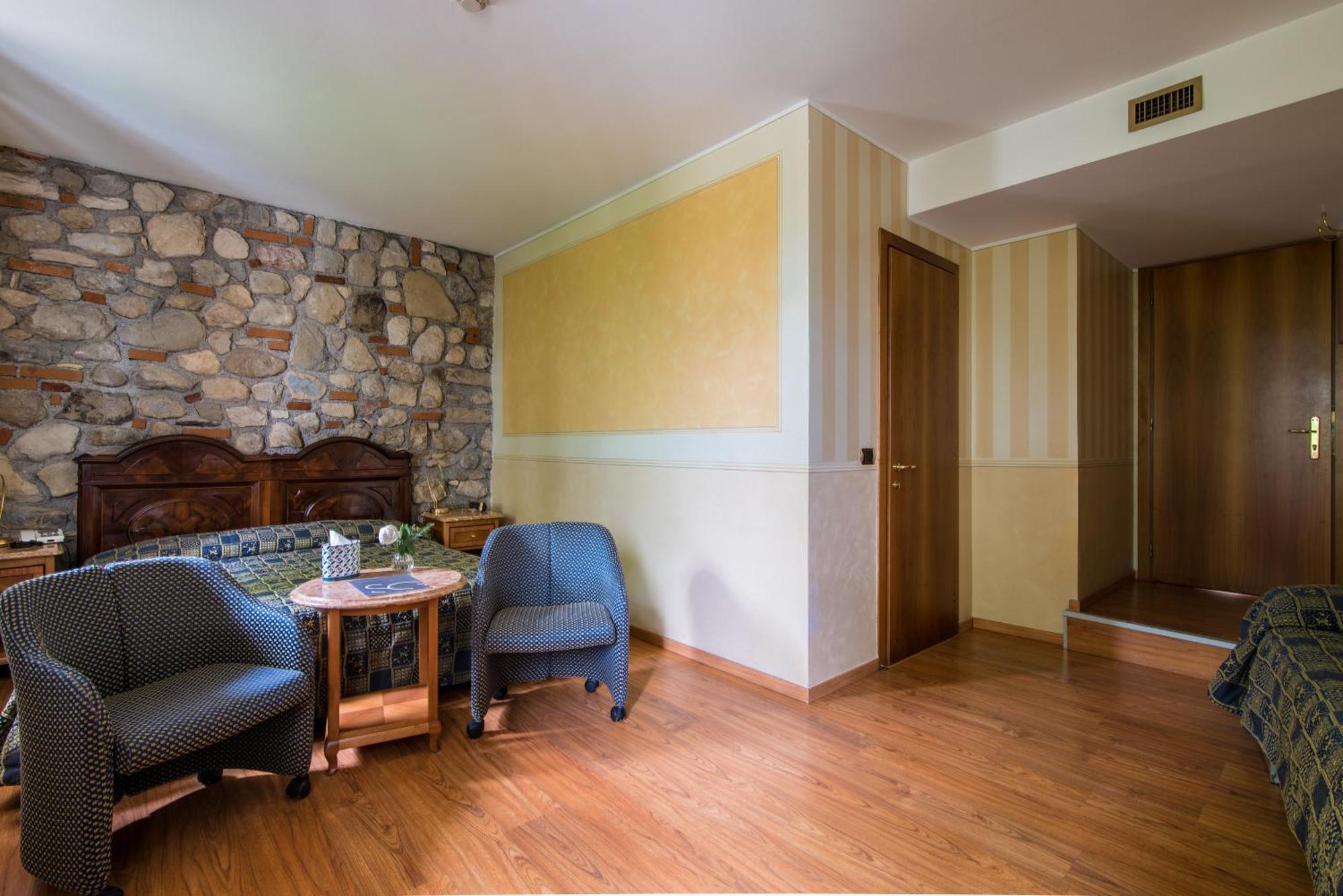 Hotel Porta Del Sole Soiano Del Lago Eksteriør bilde