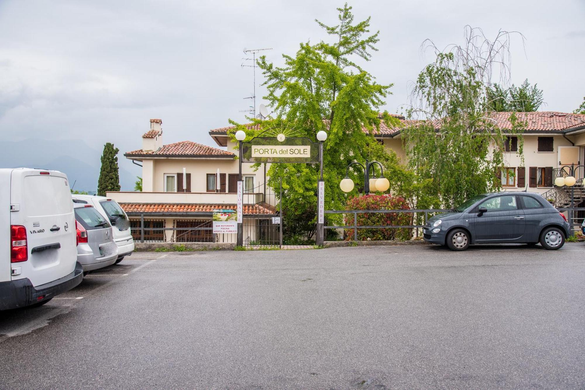 Hotel Porta Del Sole Soiano Del Lago Eksteriør bilde