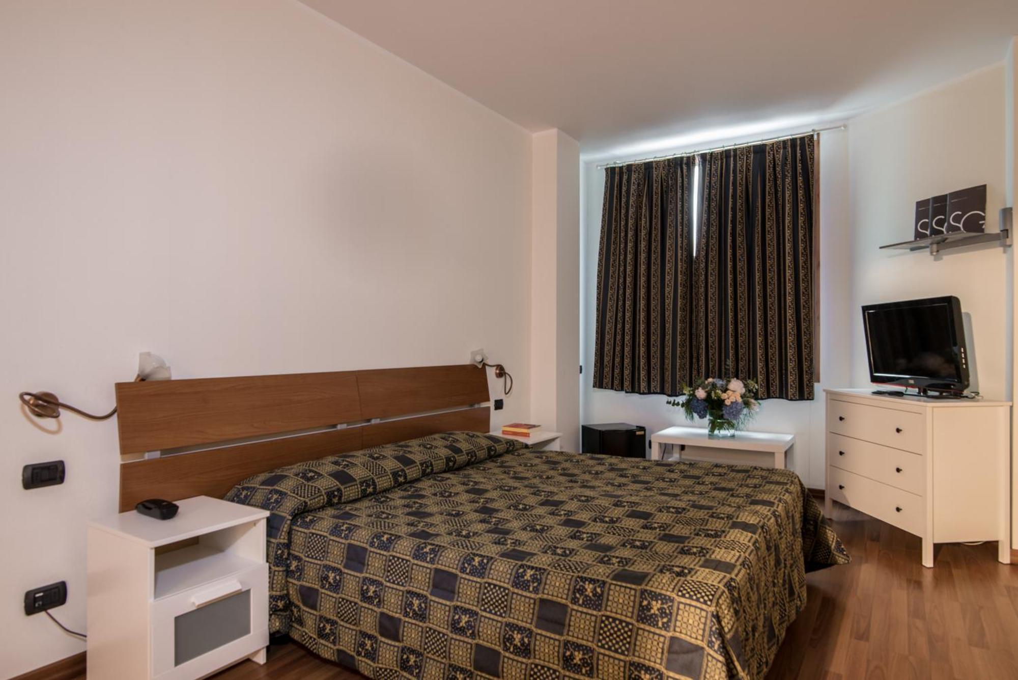 Hotel Porta Del Sole Soiano Del Lago Eksteriør bilde