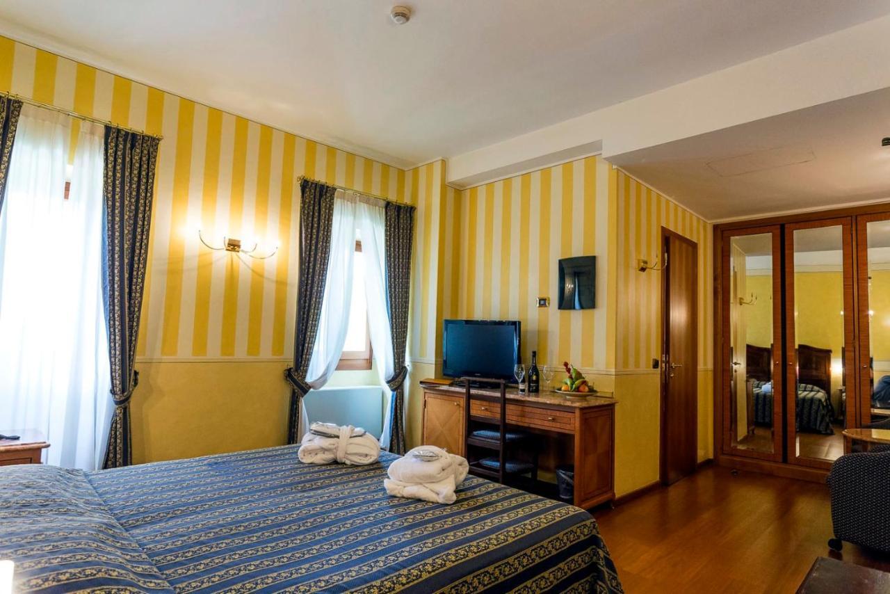 Hotel Porta Del Sole Soiano Del Lago Eksteriør bilde